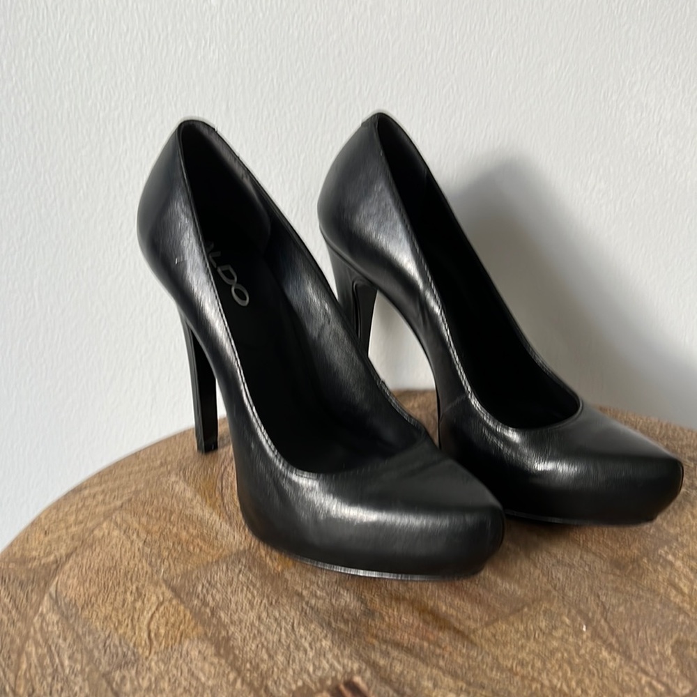 ALDO Pumps